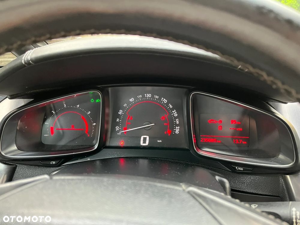 Citroën DS5 2.0 HDi SoChic - 13