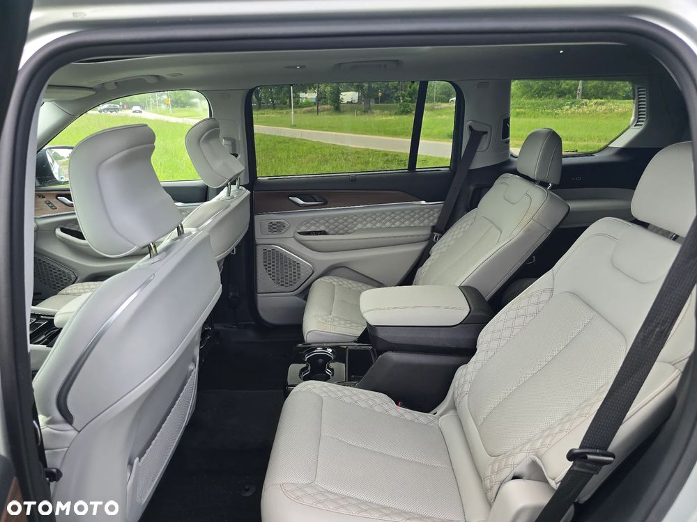 Jeep Grand Cherokee 3.6 V6 Summit - 24