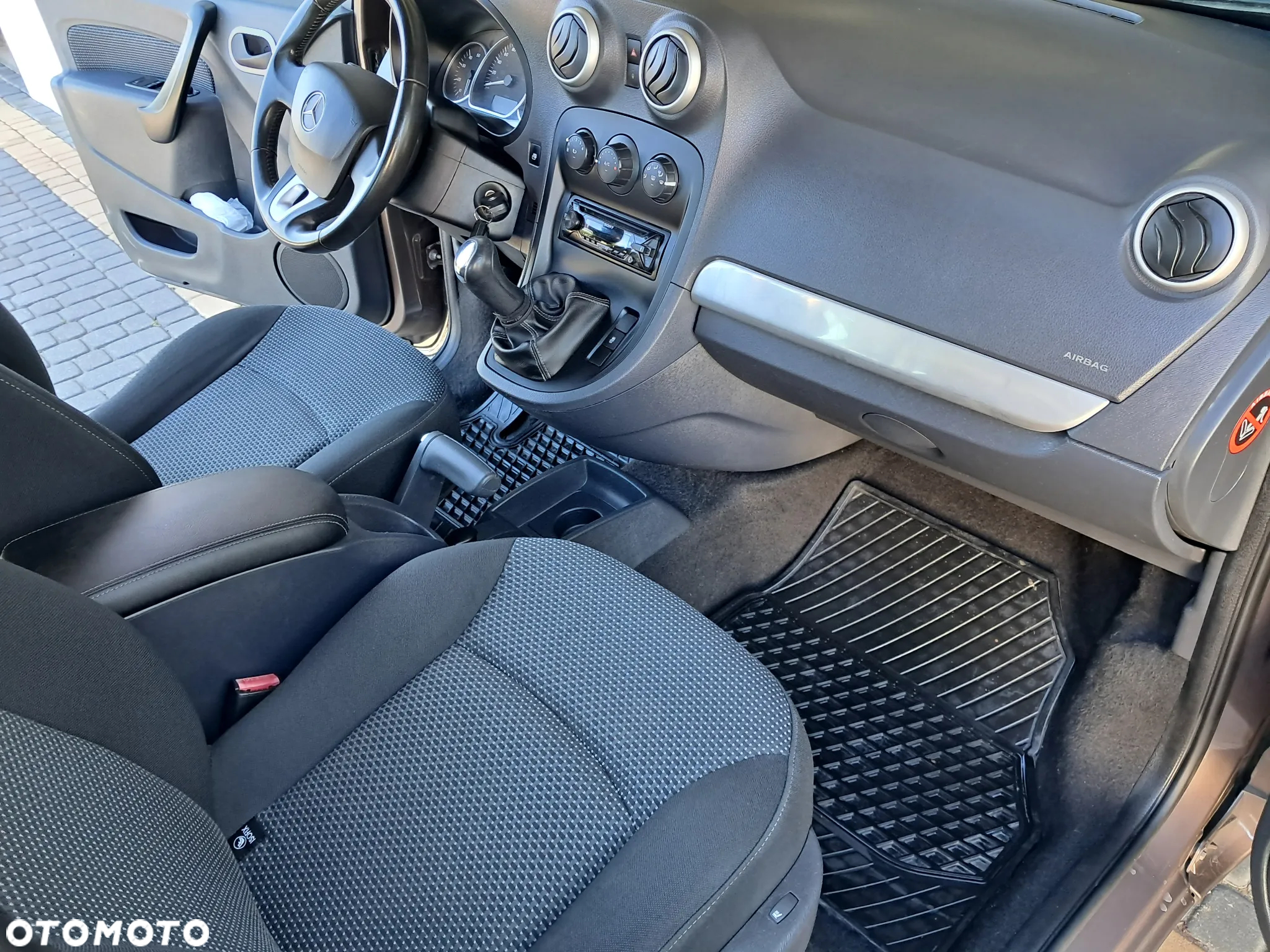 Mercedes-Benz Citan - 23