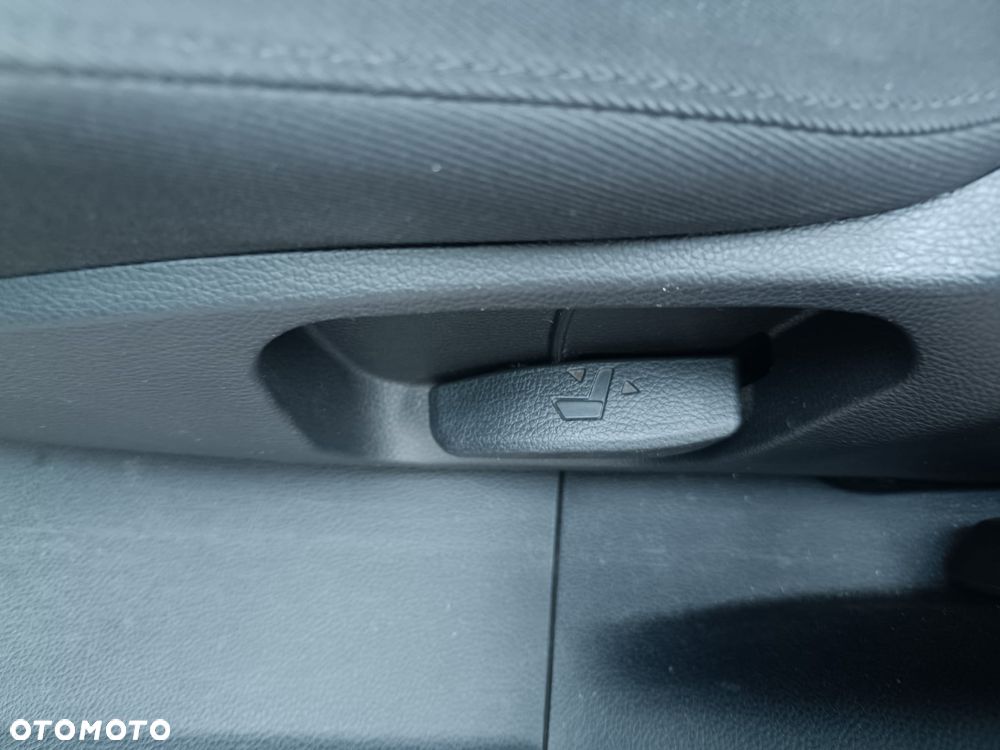 Kia Carens 2.0 GDI L EU6 - 16