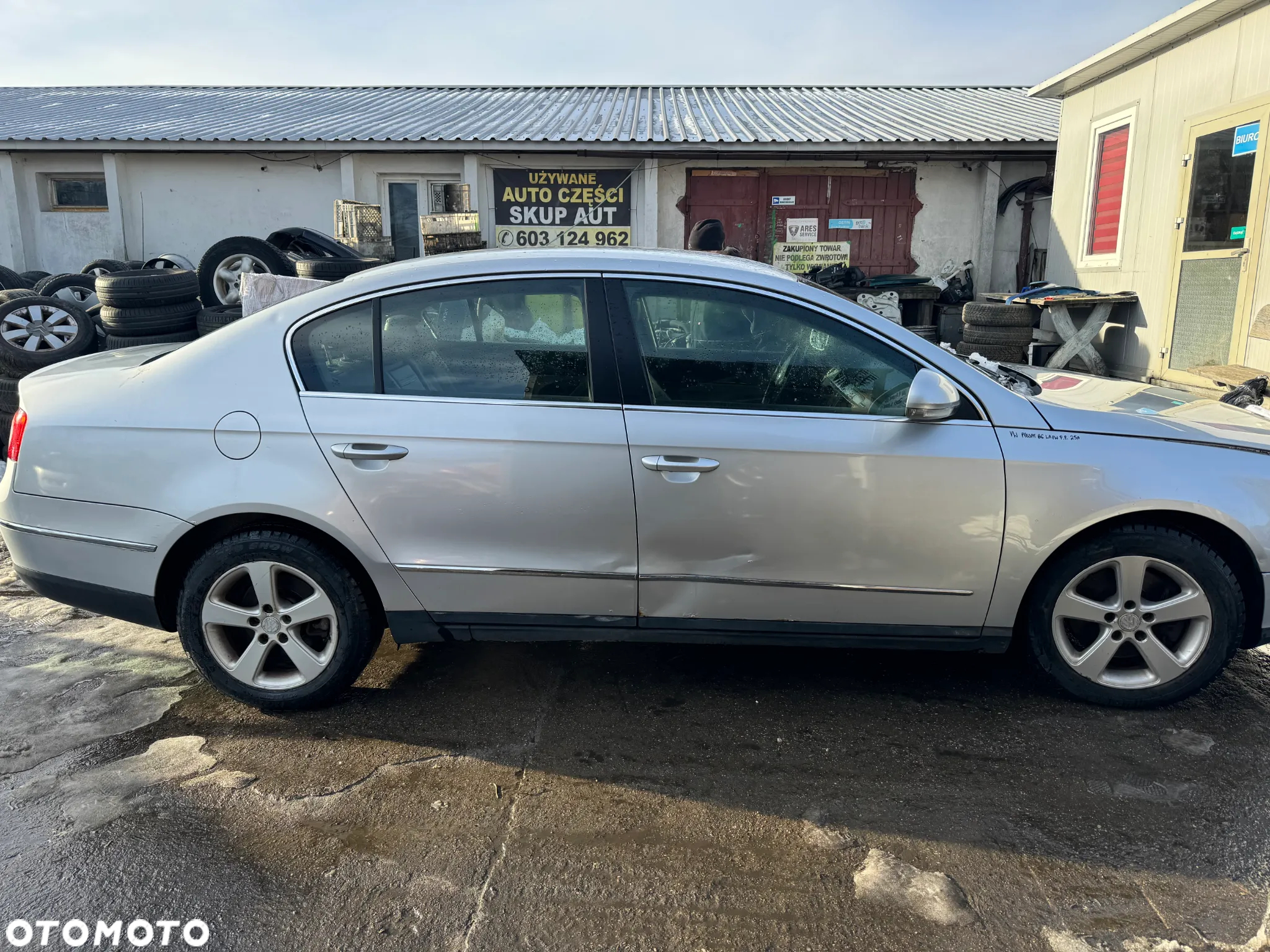 VW PASSAT B6 LAMPA PRAWA PRZEDNIA PRAWY PRZÓD - 11