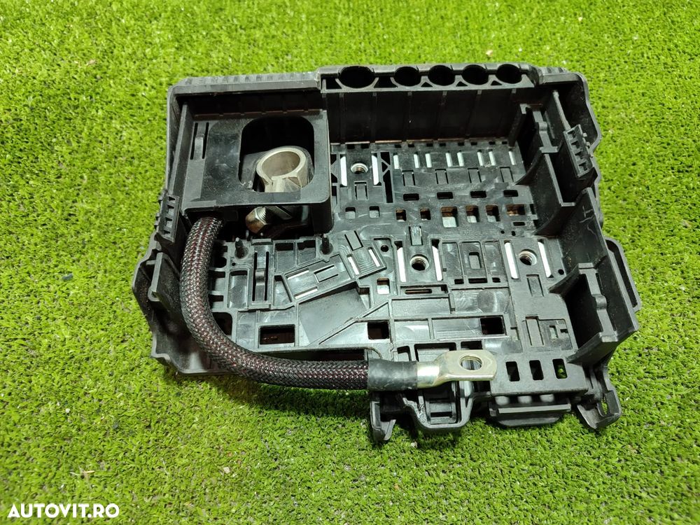 PANOU SIGURANTE BATERIE OPEL CORSA E X15 1.4 BENZINA 2015 COD OEM 13491093 / 2014-2019 - 2