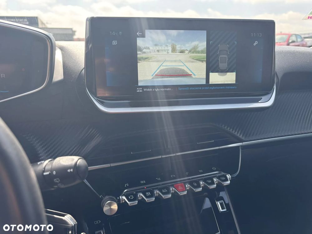 Peugeot 2008 PureTech 130 EAT8 Allure - 6