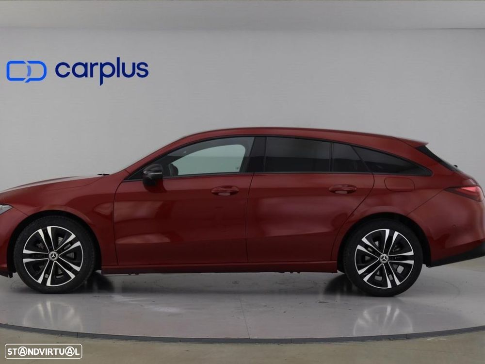Mercedes-Benz CLA 220 d Shooting Brake AMG Line Aut. - 4