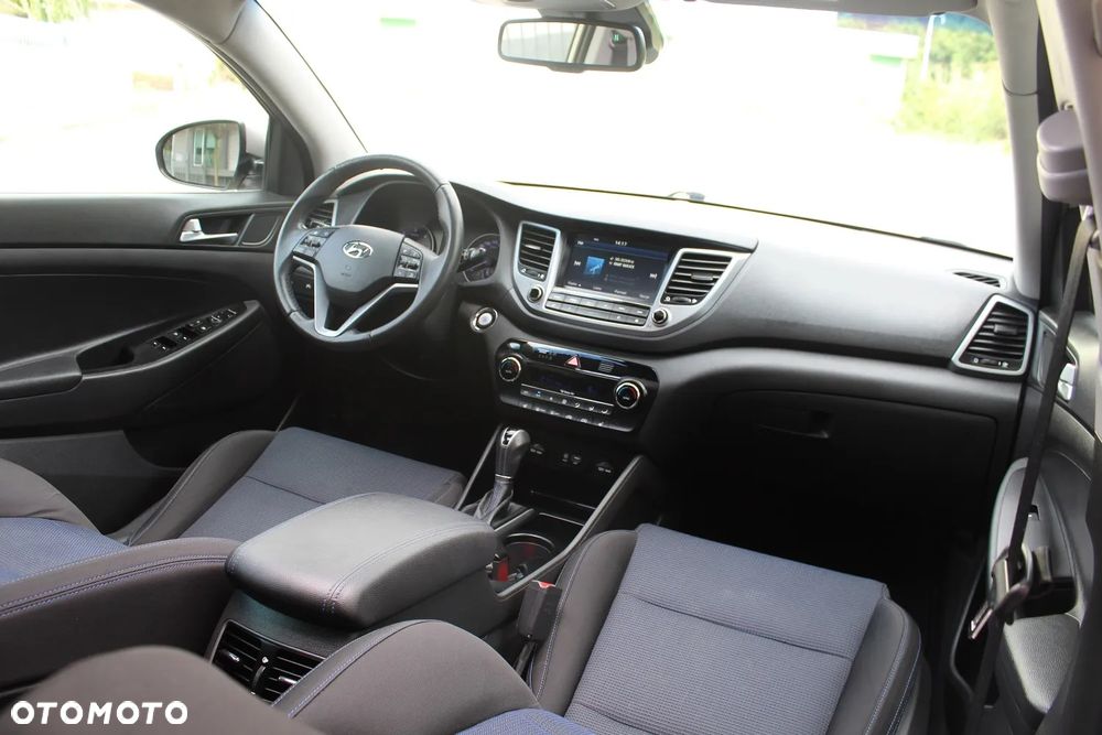 Hyundai Tucson 1.7 CRDI BlueDrive Premium 2WD DCT - 21