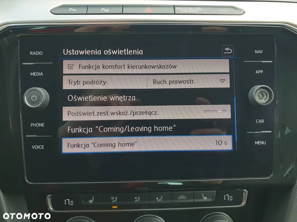 Volkswagen Passat Variant 2.0 TDI BMT Highline DSG - 28