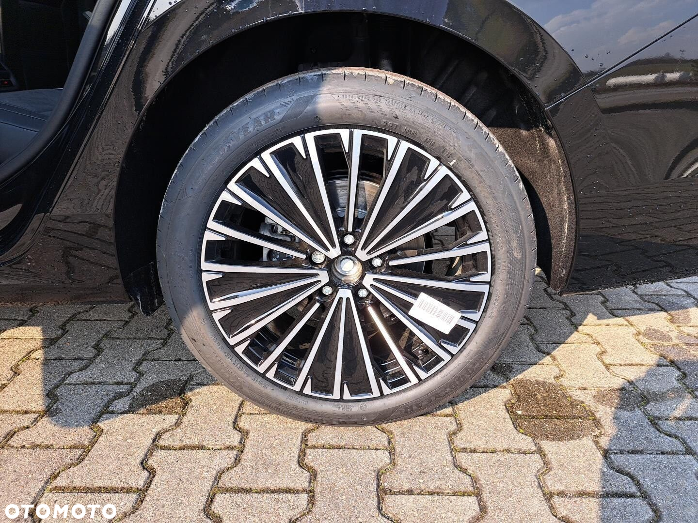Volkswagen Passat 2.0 TDI SCR 4Mot Elegance DSG - 18