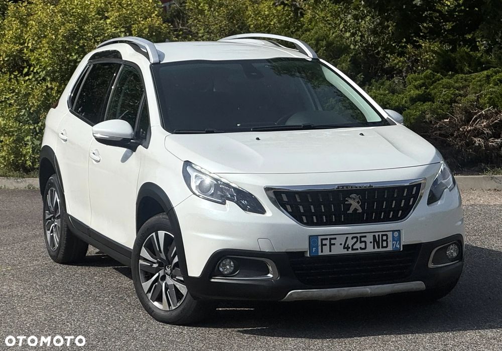 Peugeot 2008 PureTech 110 GPF Stop&Start EAT6 Allure - 12