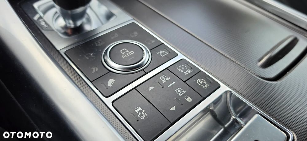 Land Rover Range Rover Sport - 16