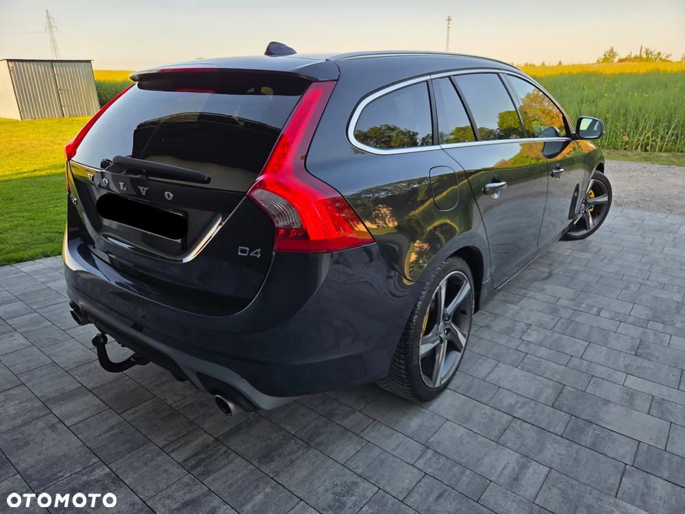 Volvo V60 D4 Drive-E R-Design Summum - 5