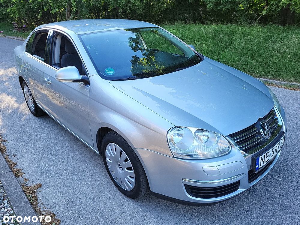 Volkswagen Jetta 1.9 TDI Comfortline - 18