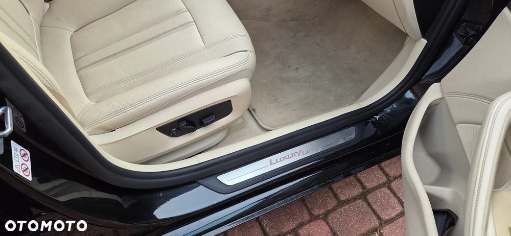 BMW Seria 5 520d Luxury Line - 21