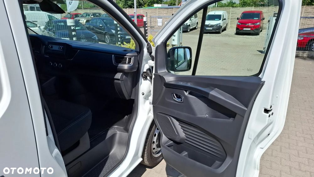 Renault TRAFIC - 19