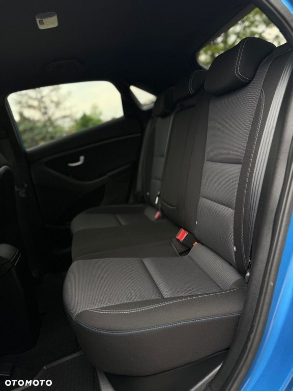 Hyundai i30 1.6 GDI Premium - 28