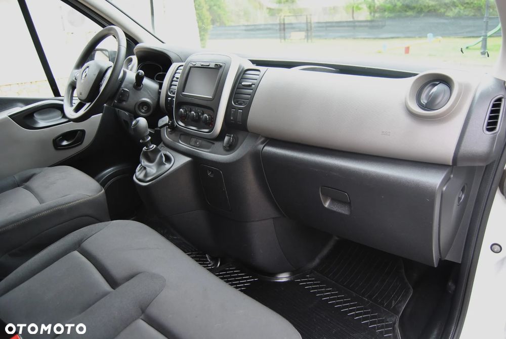 Renault Trafic - 6