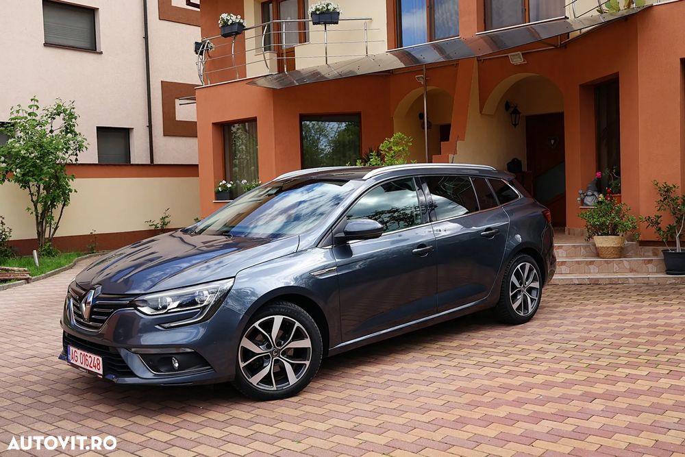 Renault Megane ENERGY dCi 110 Start & Stop Bose Edition - 3