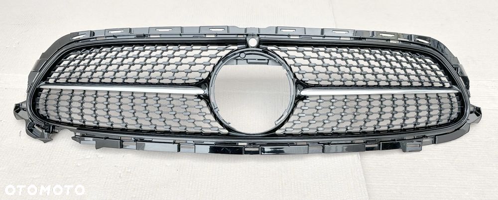 ATRAPA GRILL Mercedes E-klasa W213 W238 Lift - AMG - 1