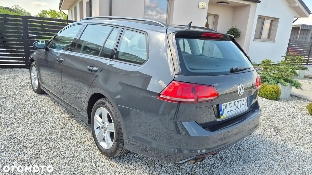 Volkswagen Golf - 4