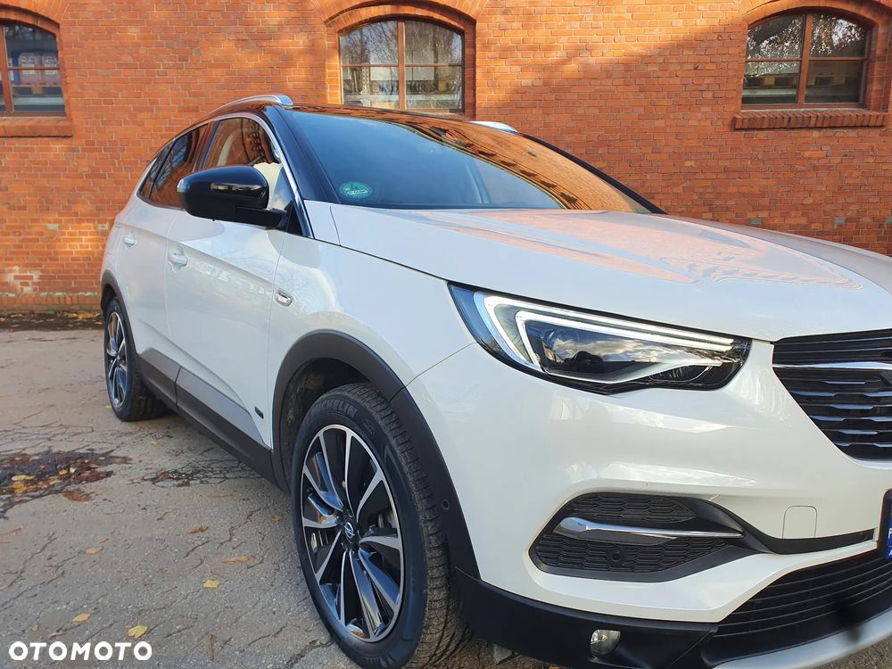 Opel Grandland X 1.6 T PHEV 4x4 Ultimate - 2