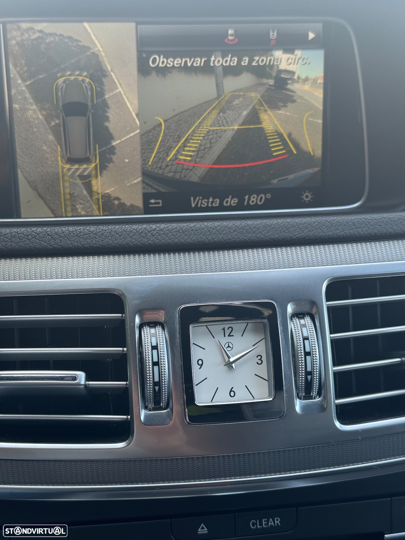 Mercedes-Benz E 250 BlueTEC Avantgarde Auto. - 26