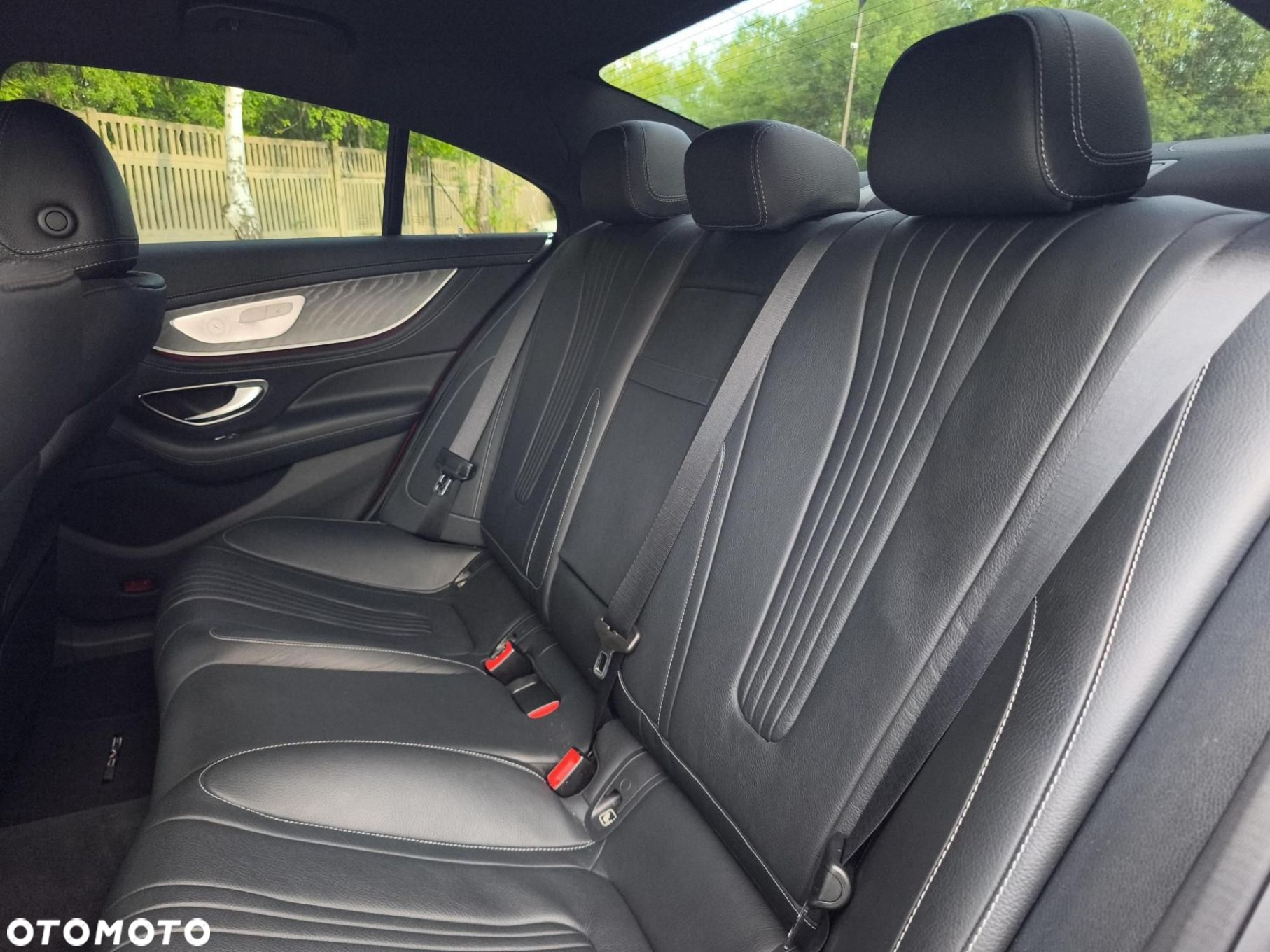 Mercedes-Benz CLS - 21