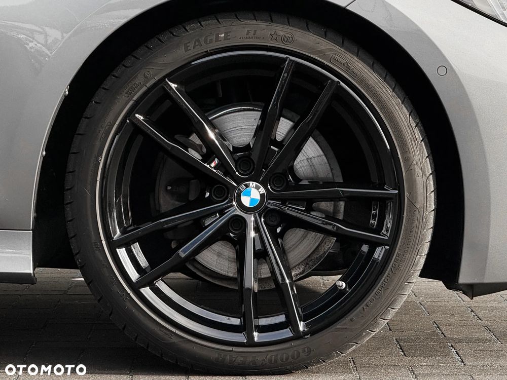 BMW Seria 3 320d xDrive M Sport Sport - 10