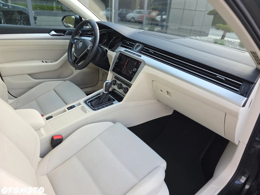 Volkswagen Passat 1.5 TSI EVO Highline DSG - 15