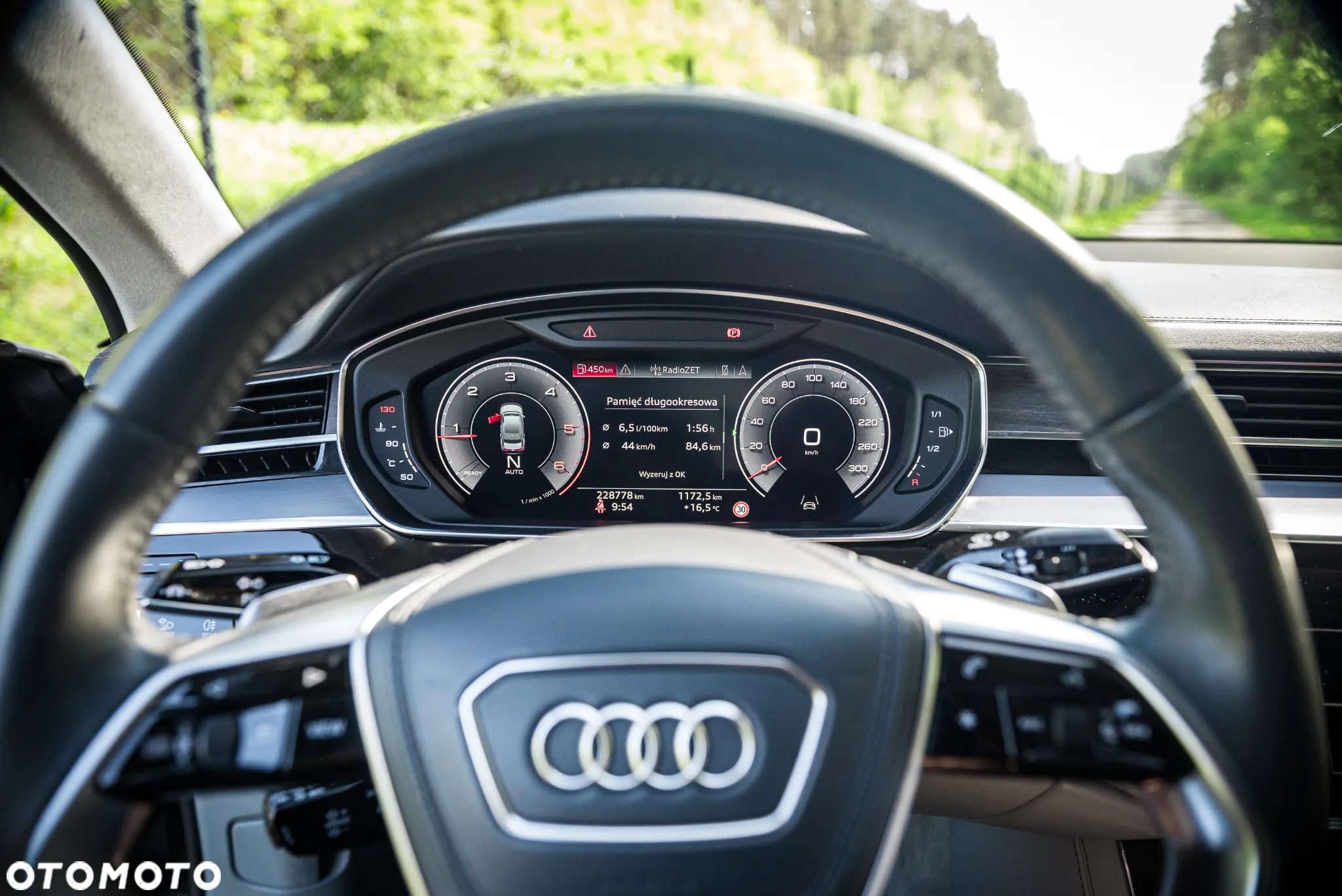 Audi A8 - 14