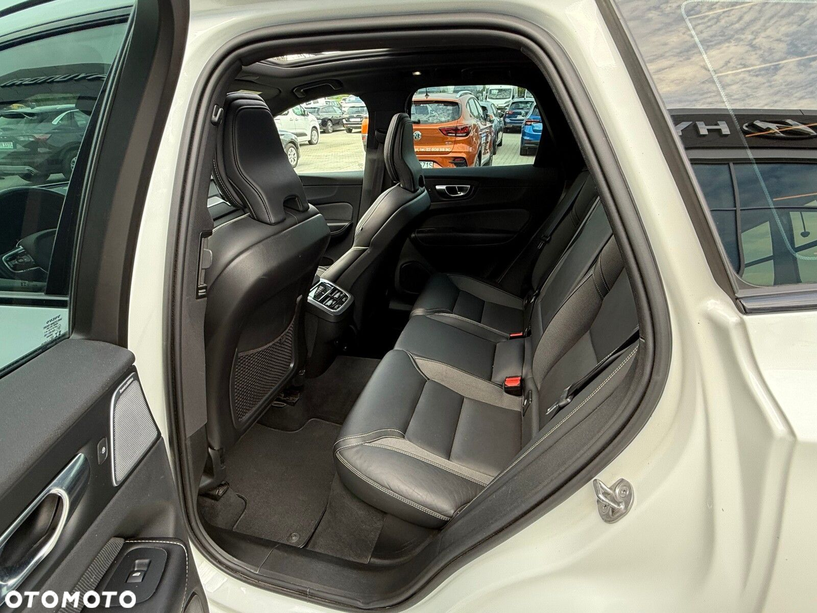 Volvo XC 60 - 11