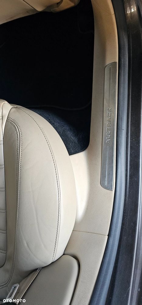 Volkswagen Passat Alltrack 2.0 TDI - 20