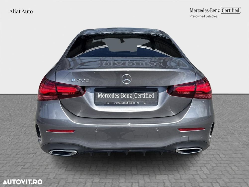 Mercedes-Benz A 200 Sedan MHEV 7G-DCT - 8