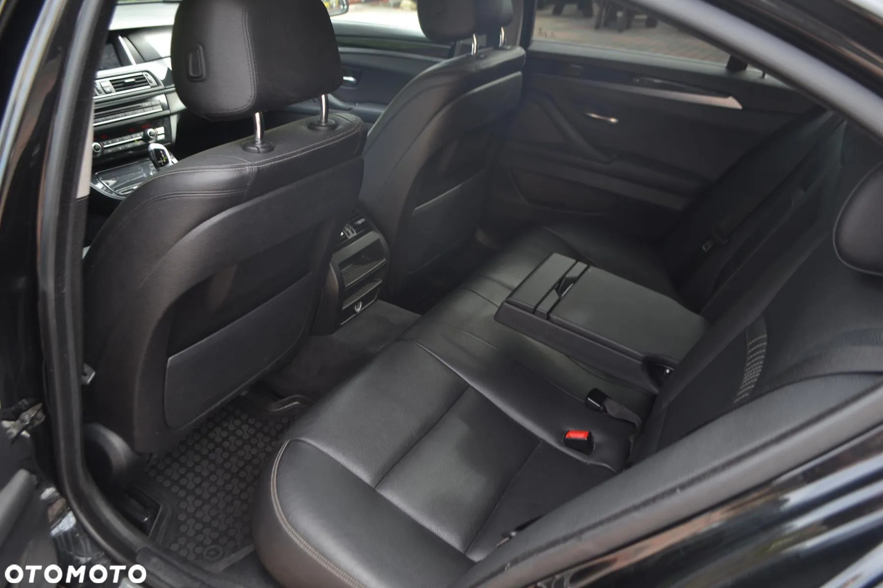 BMW Seria 5 520d xDrive Luxury Line - 15