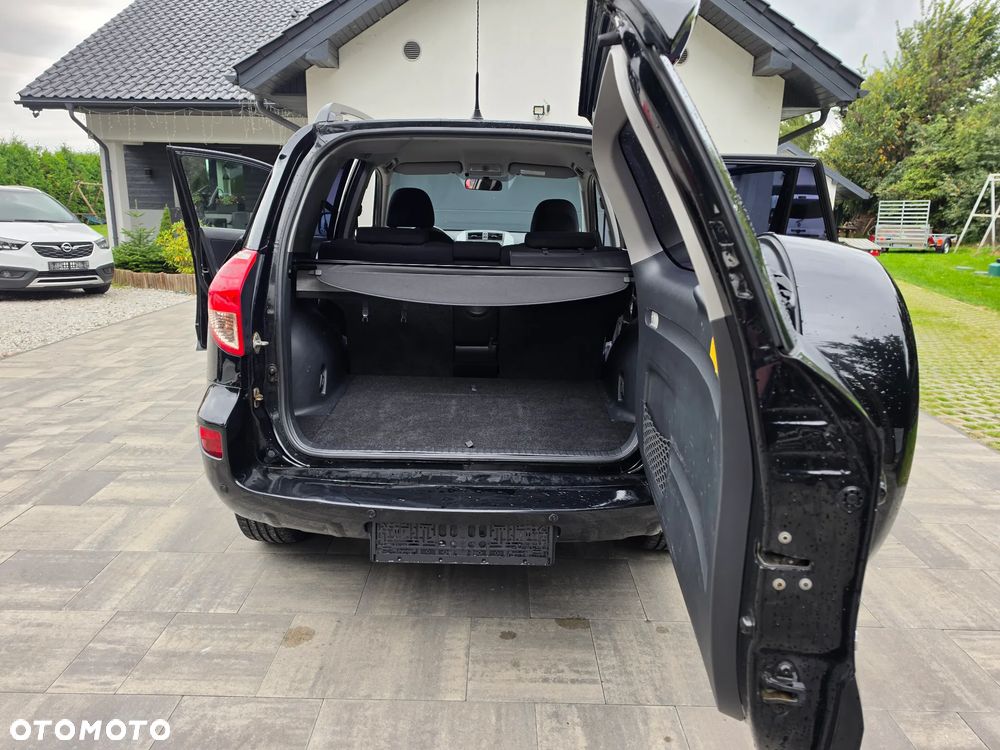 Toyota RAV4 2.0 4x4 Automatik Sol - 10