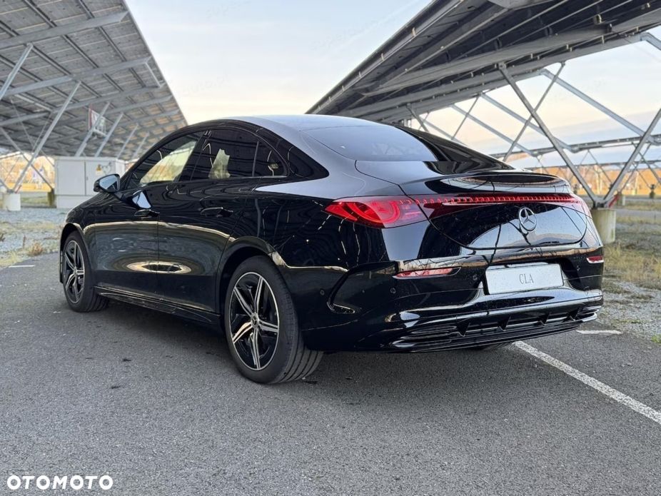 Mercedes-Benz CLA 200 mHEV 4-Matic 8G-DCT - 8