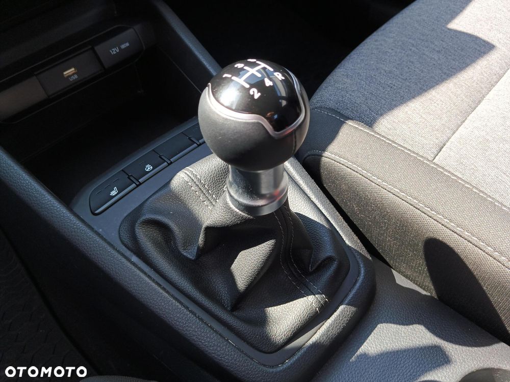 Kia Stonic 1.2 M - 21