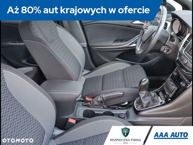 Opel Astra - 10