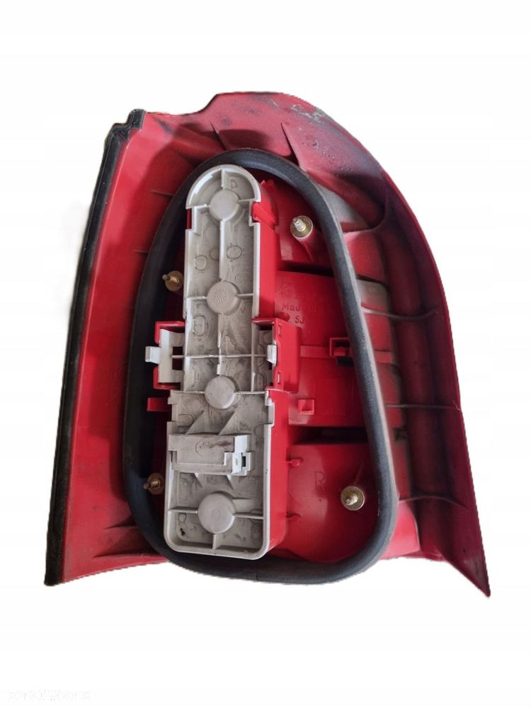 AUDI A4 B5 95-01 LIFT LAMPA PRAWY TYŁ PRAWA TYLNA PT EU 290802 - 3