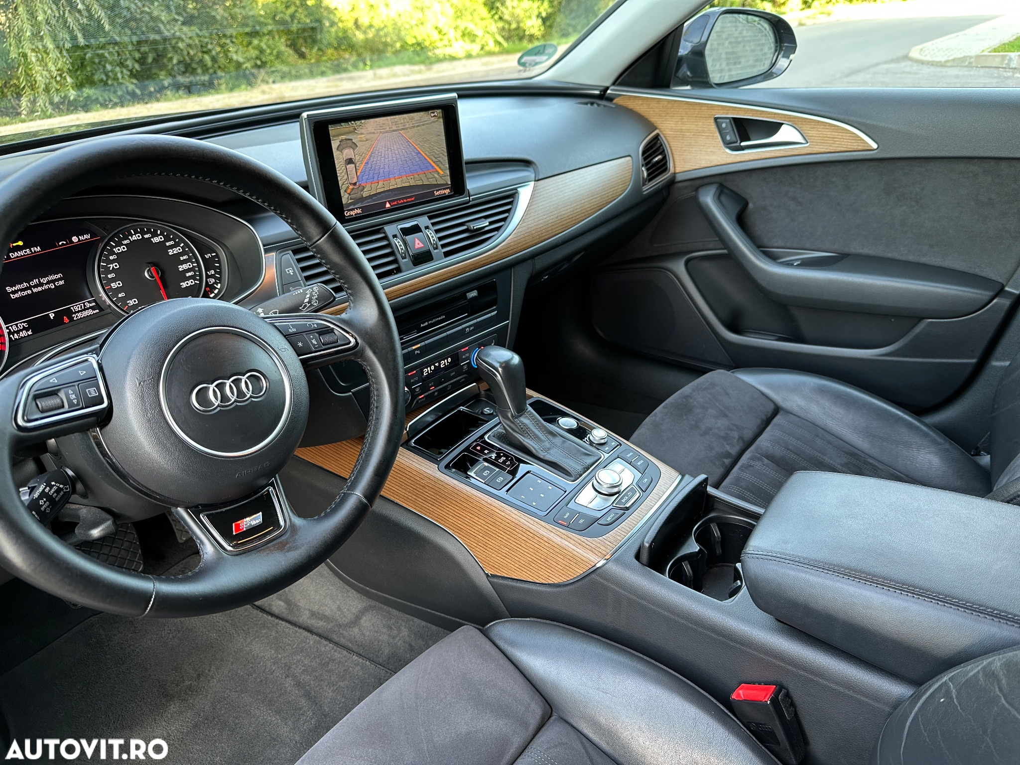 Audi A6 Avant 2.0 TDI Ultra S tronic - 10