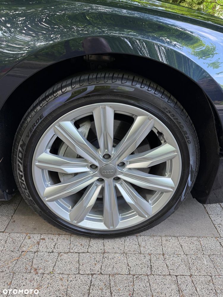 Audi A8 - 19