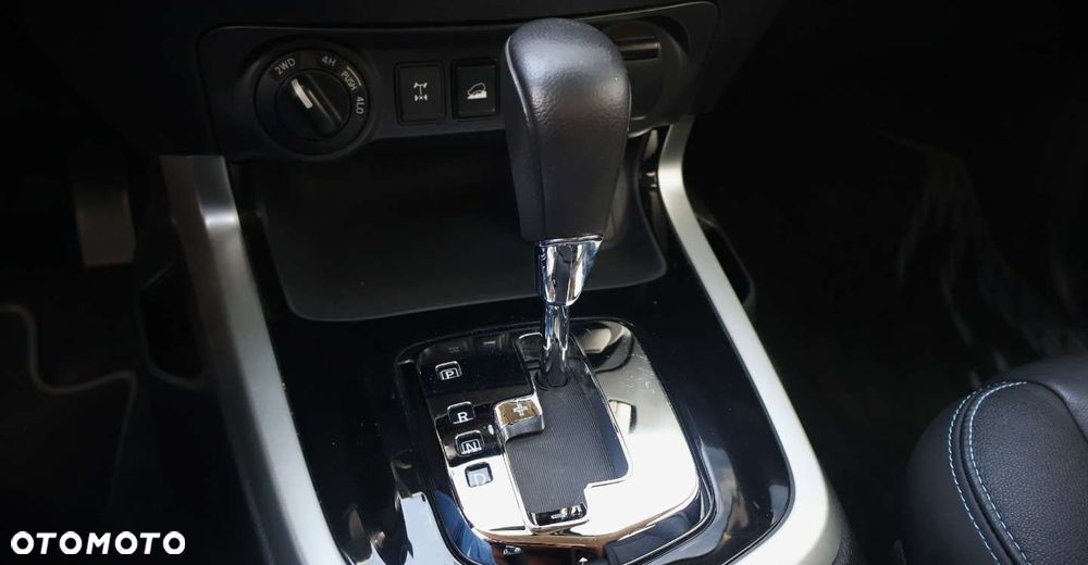 Nissan Navara - 32
