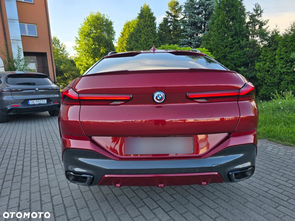 BMW X6 - 12