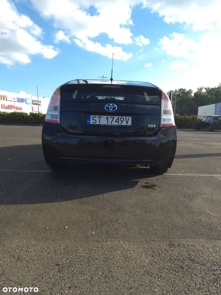 Toyota Prius - 7
