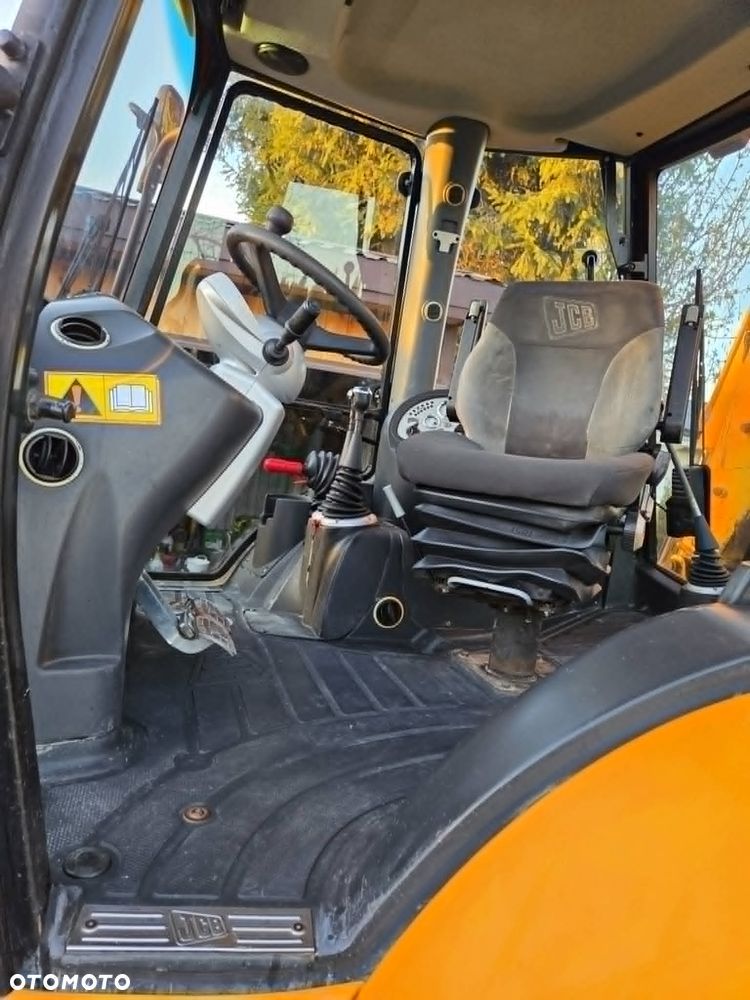 JCB 4CX - 20