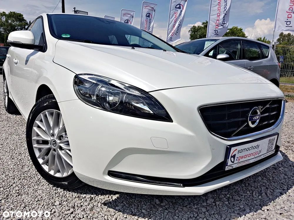 Volvo V40 T2 Drive-E Momentum - 2