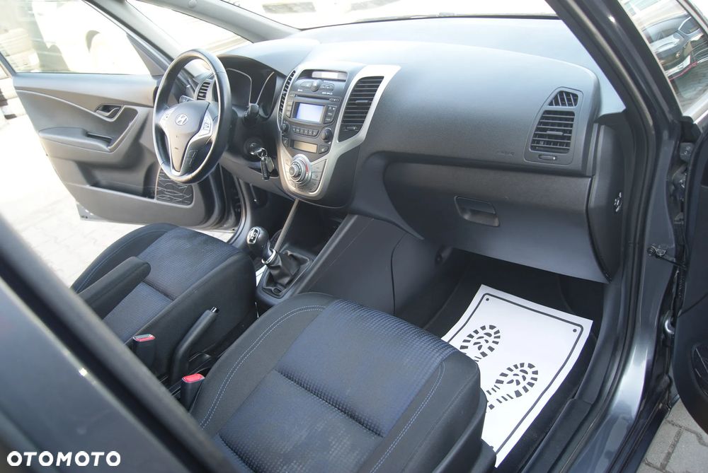 Hyundai ix20 1.4 Comfort - 19