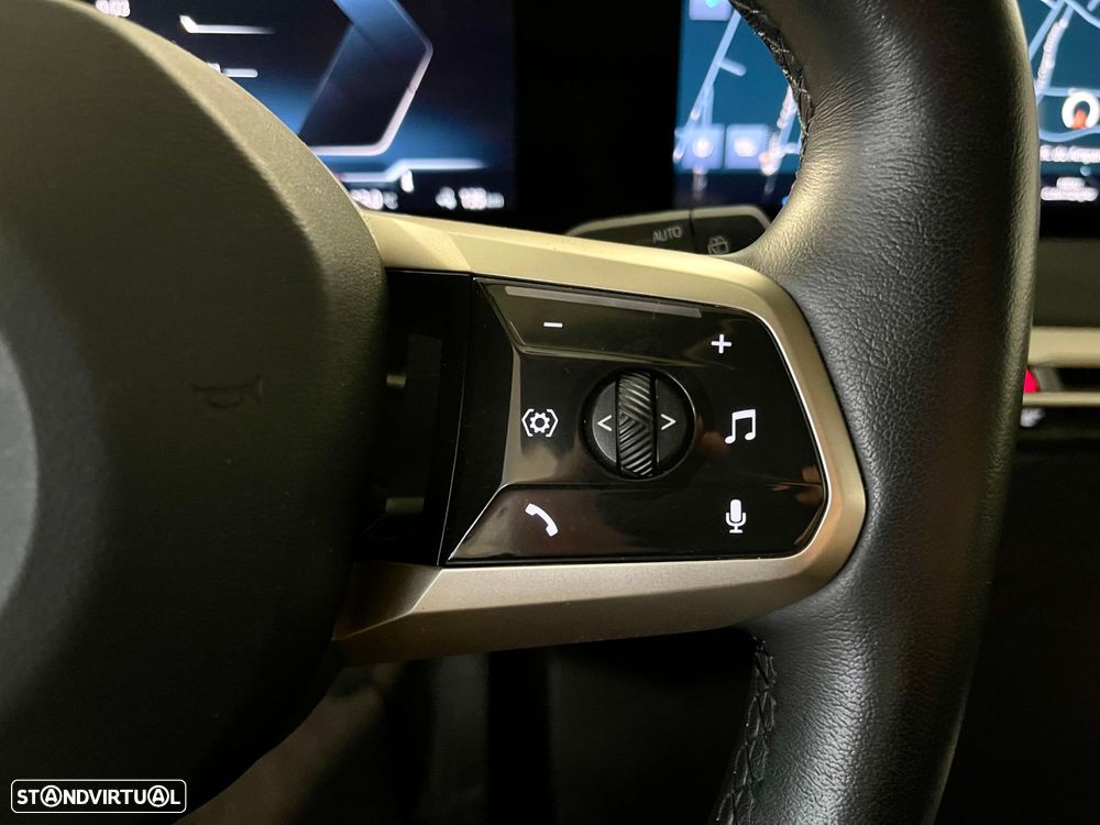 BMW iX xDrive 40 - 16