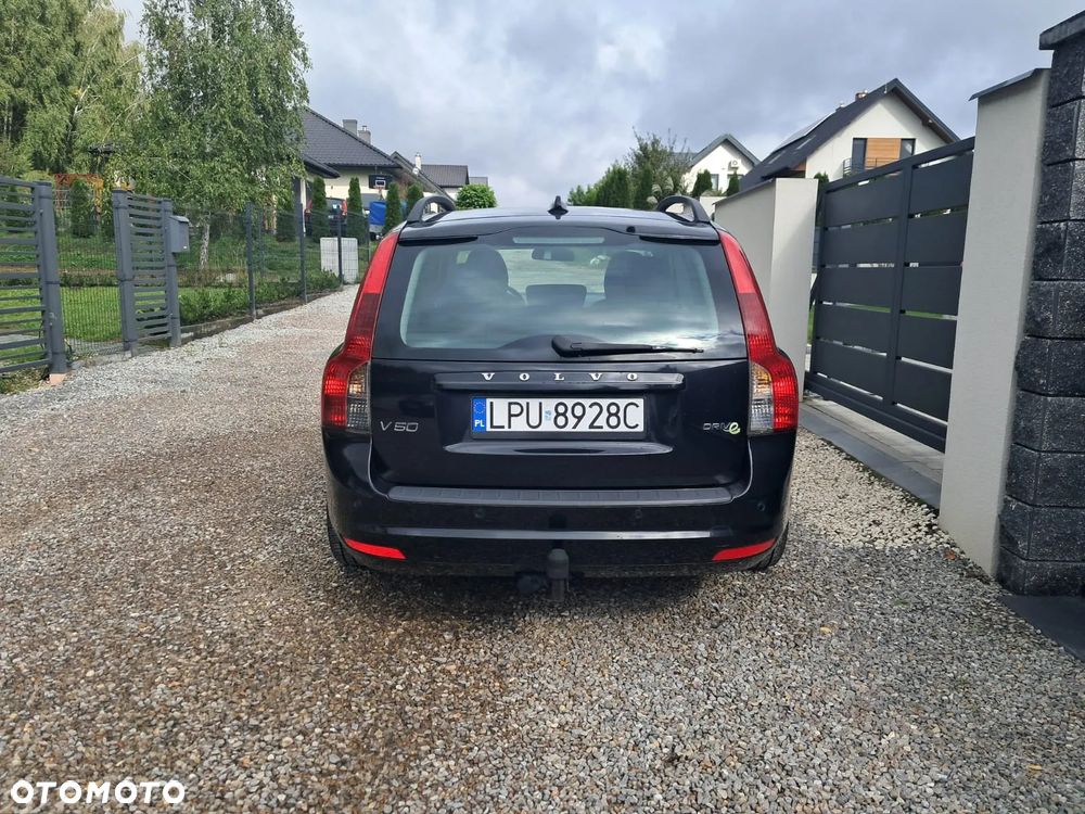 Volvo V50 D2 - 14