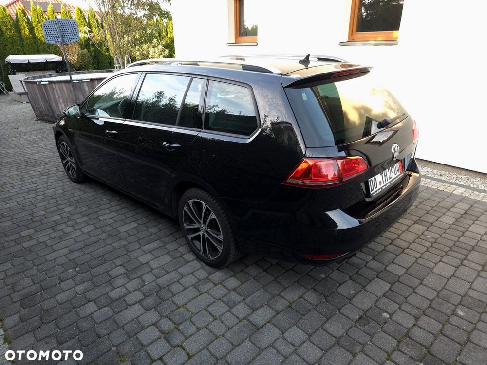 Volkswagen Golf 1.4 TSI BMT Highline - 4