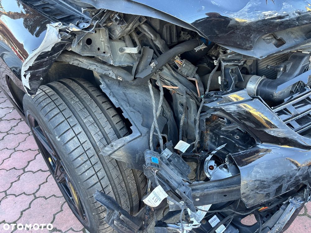 Mercedes-Benz ML - 13