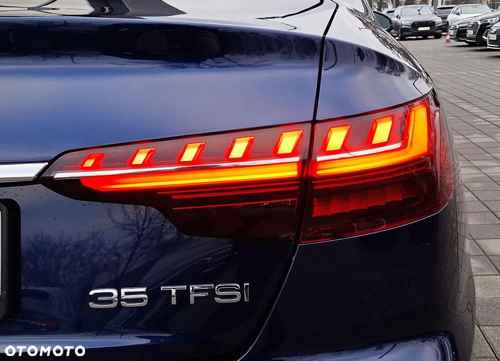 Audi A4 Limousine - 28